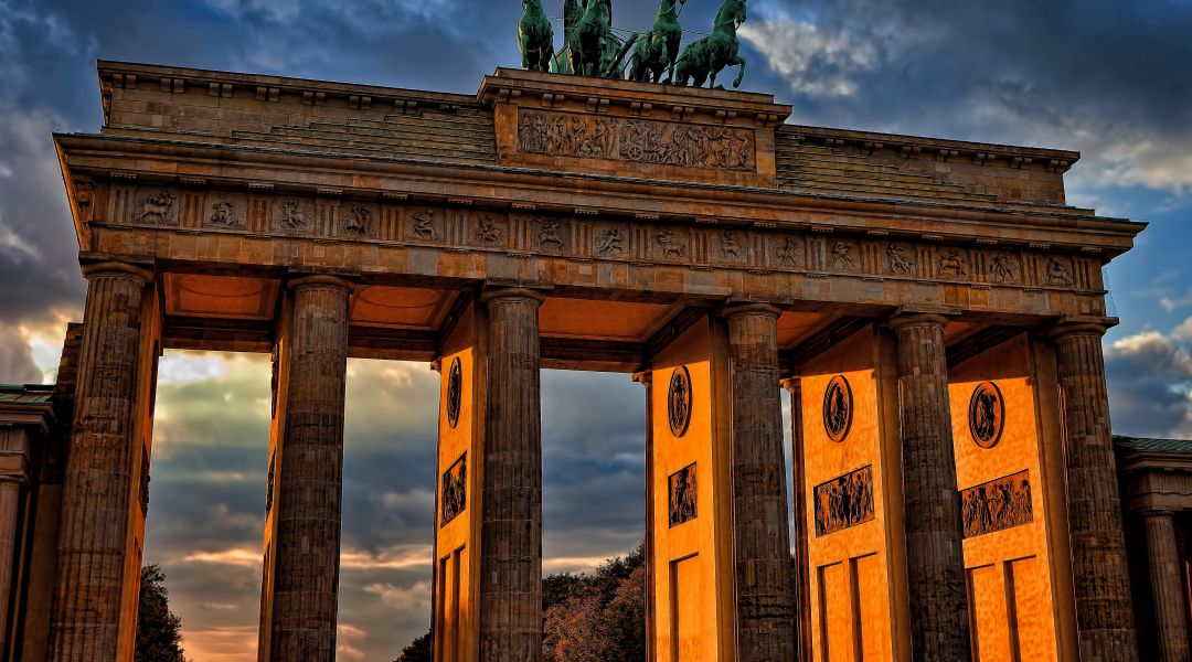 Tom Hamon Prophesies: Defeating Giants at the Gates