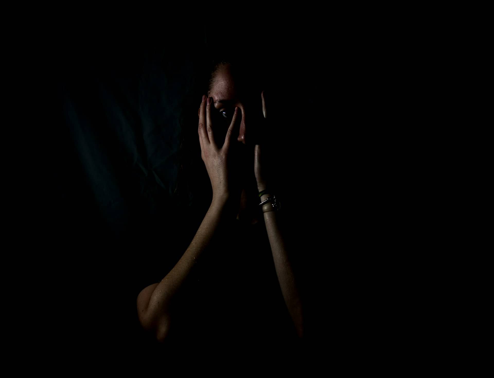 6 Ways to Tear Down the Stronghold of Fear