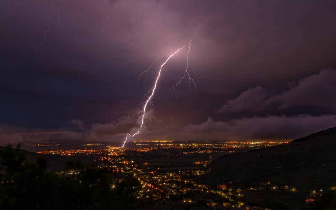 10 Prophetic Warnings for December You Can’t Ignore