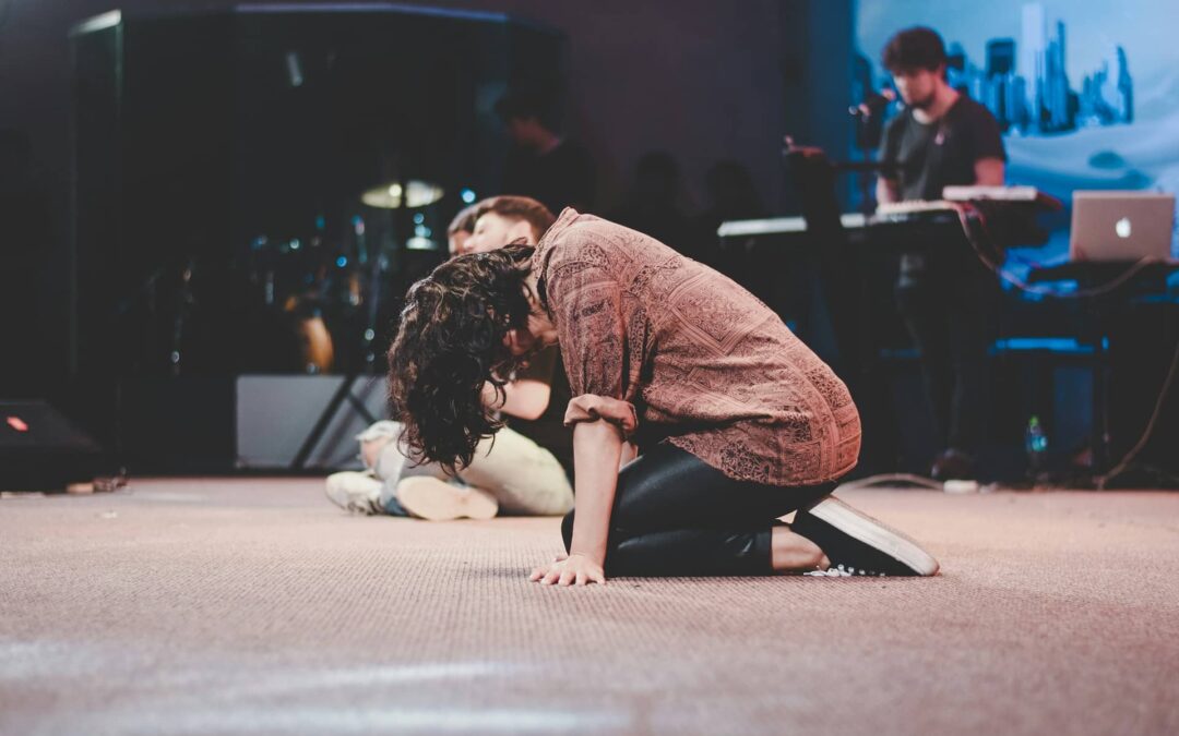 50 Aggressive Prayers to Command Your First Hour