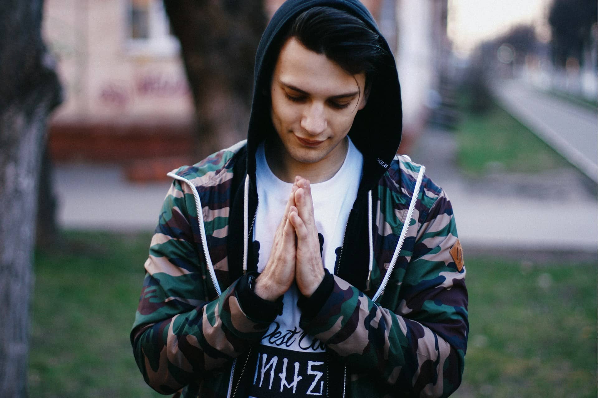 This Prayer Dismantles Blindsiding Attacks